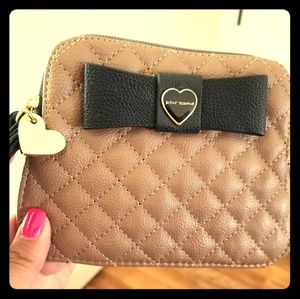 NWOT Betsey Johnson Wristlet